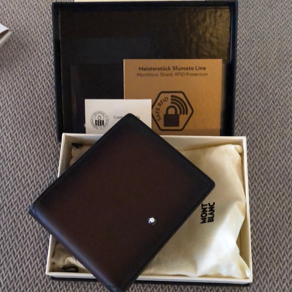 Mont Blanc wallet, brand new with box